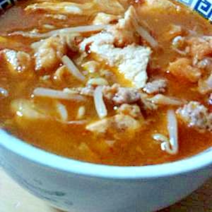 簡単すぎ!辛味噌ラーメン☆